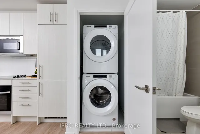 Additional image 27 of 286 Main St Unit 807