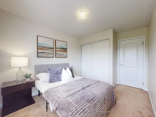 Additional image 24 of 879 Brassard Circ