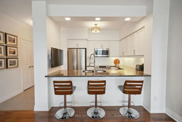 Additional image 9 of 58 Marine Parade Dr Unit 1102