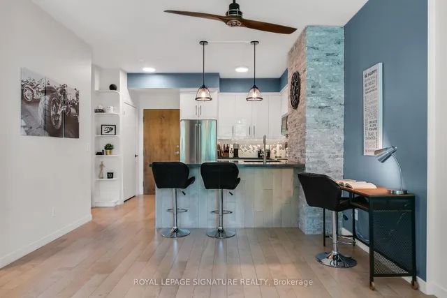 Additional image 11 of 16 Yonge St Unit 306