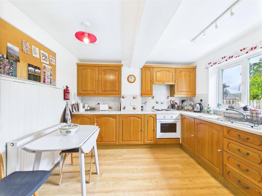 Additional image 9 of Rosewood, 2 The Square, Tomintoul,