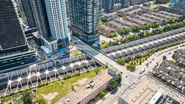 Additional image 36 of 800 King St Unit 201