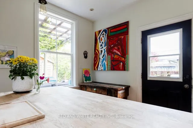 Additional image 21 of 115 Locke St