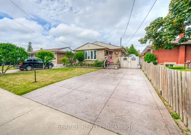 Additional image 2 of 3 Kenwood Cres