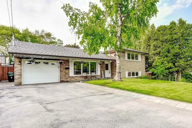 22 Ravine Park Cres