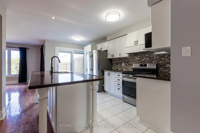 Additional image 17 of 35 Banbury Dr