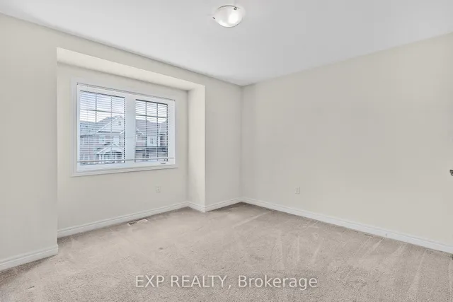 Additional image 16 of 29 Heming Tr