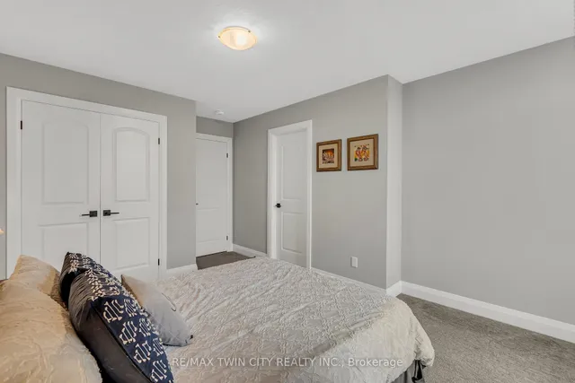 Additional image 27 of 577 Bridgemill Cres