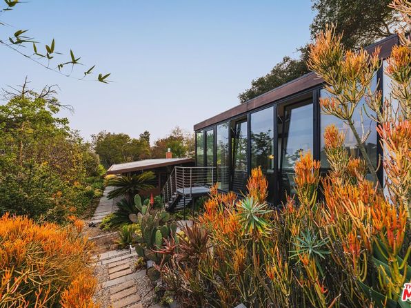 2718 Claray Dr, Los Angeles, CA 90077