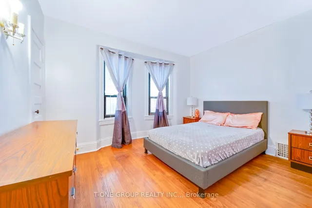 Additional image 20 of 221 Christie St