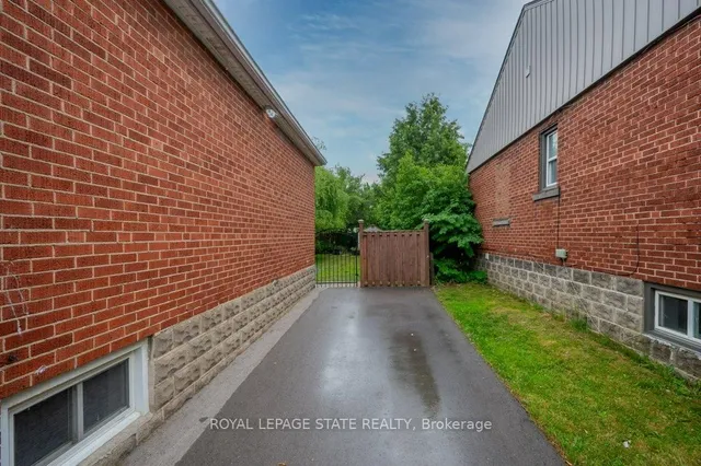 Additional image 33 of 891 Garth St