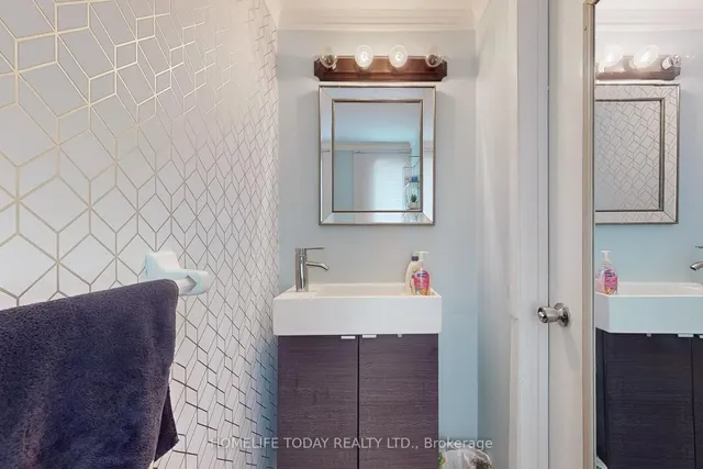 Additional image 23 of 4 Flamingo Cres