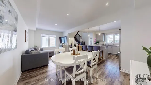 Additional image 17 of 894 Cactus Pt