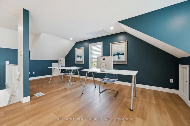 Additional image 35 of 135 Hawkswood Dr