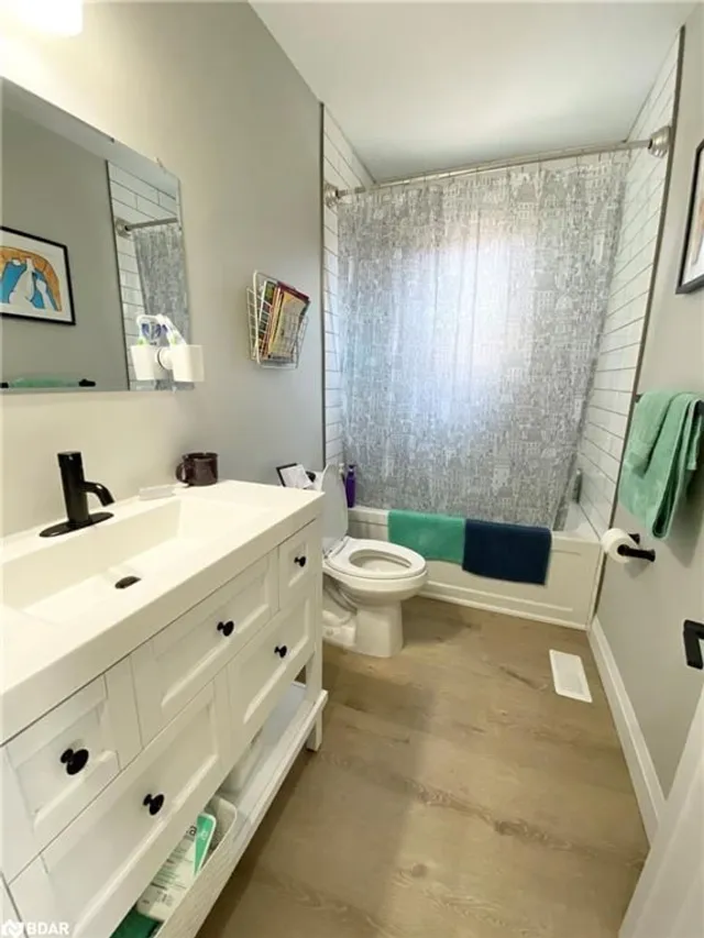 Additional image 4 of 889 Fennell Ave