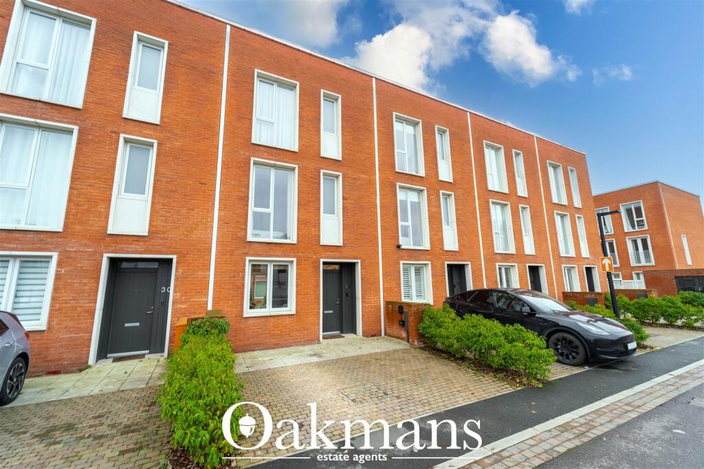 South Loop Square, Birmingham, B16