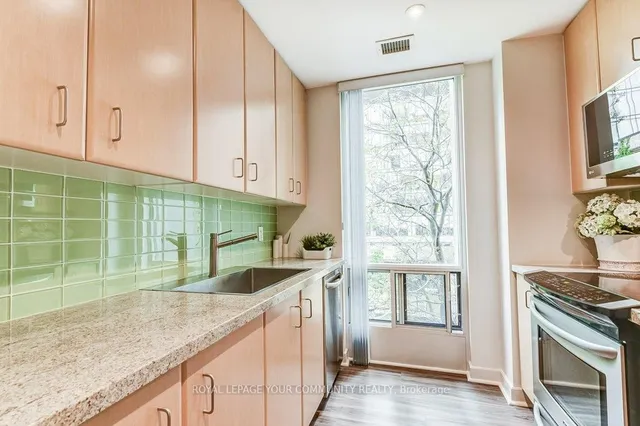 Additional image 14 of 85 Bloor St Unit 410