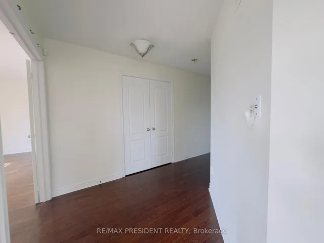 Additional image 14 of 4 Arctic Wolf Rd