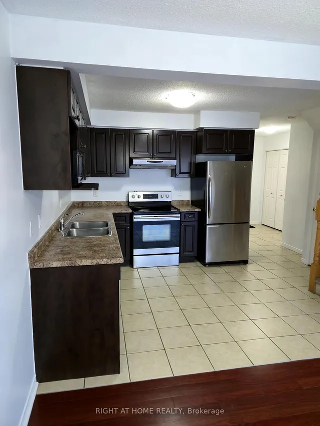 Additional image 7 of 40 Fallowfield Dr