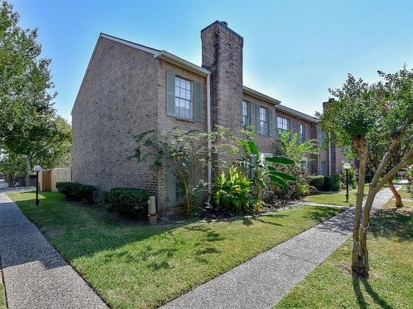 69 E Park West Dr #69, Houston, TX 77072