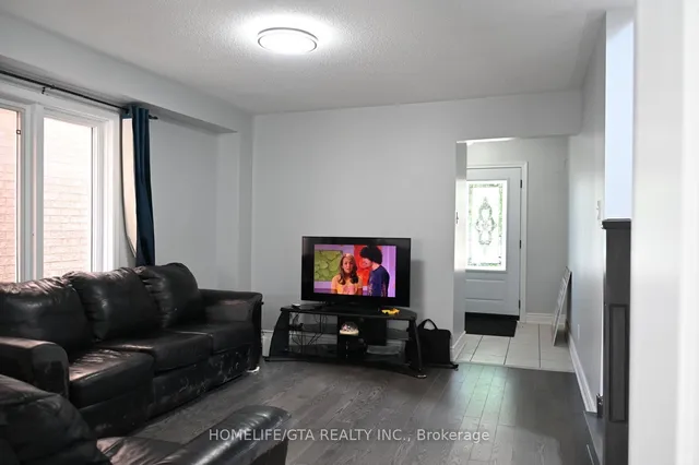 Additional image 4 of 82 Treasure Dr