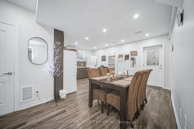 Additional image 37 of 51 Bucksaw St