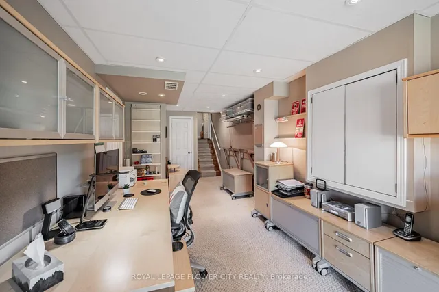 Additional image 28 of 120 Railroad St Unit 40