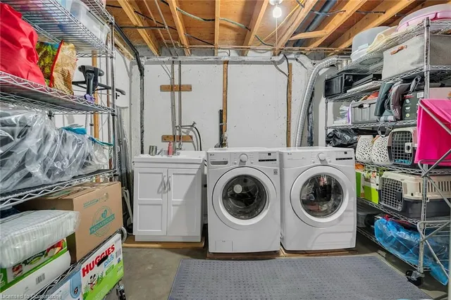 Additional image 28 of 1550 Newlands Cres Unit 11