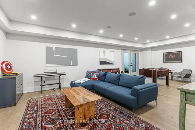 Additional image 32 of 35 Worthington Cres