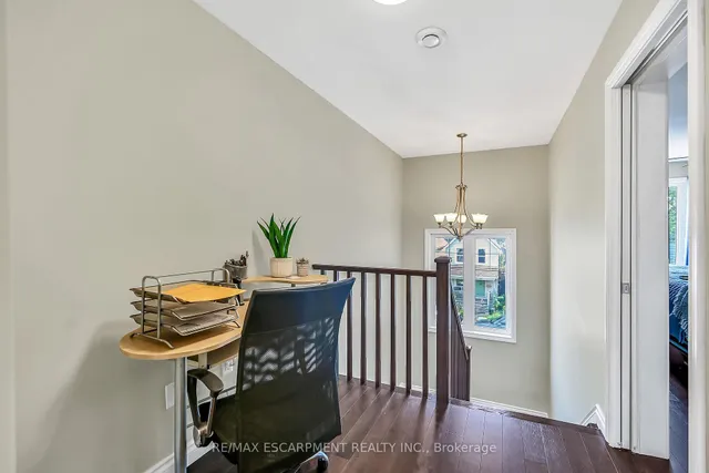 Additional image 25 of 50 Keith St