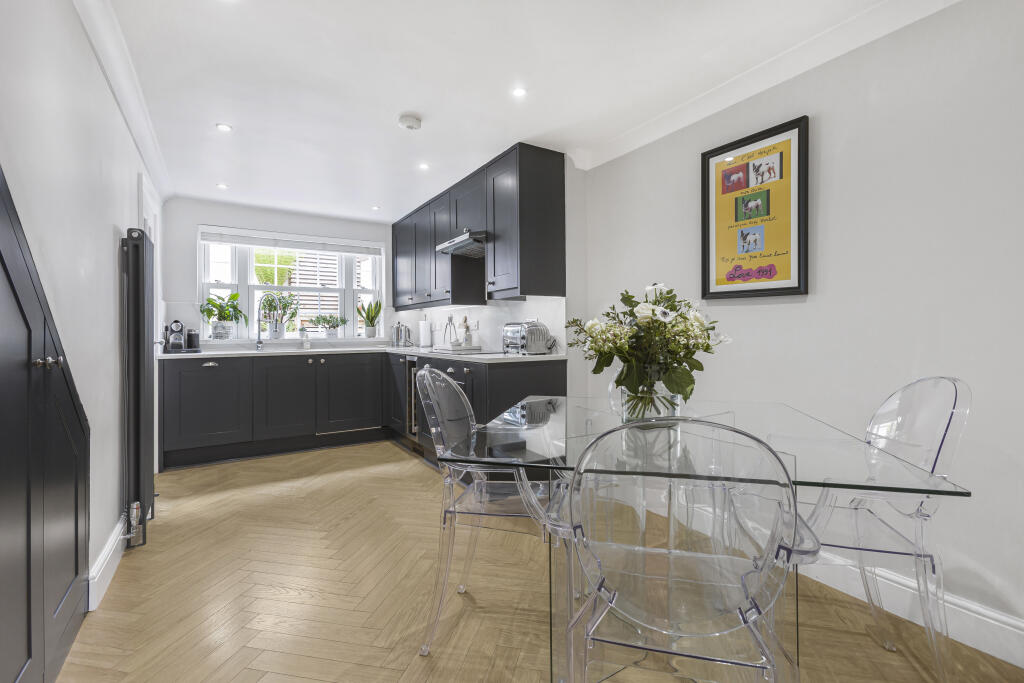 Additional image 4 of Mimram Road, Welwyn, AL6