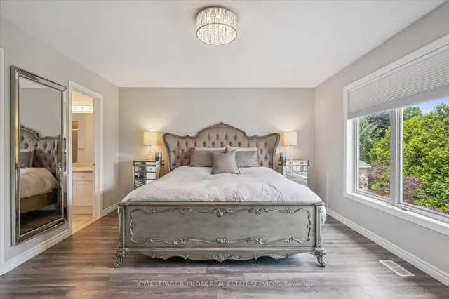 Additional image 25 of 38 Surrey Dr