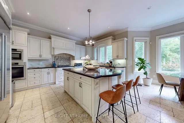 Additional image 12 of 133 Norton Ave