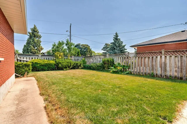 Additional image 29 of 224 Glenholme Ave