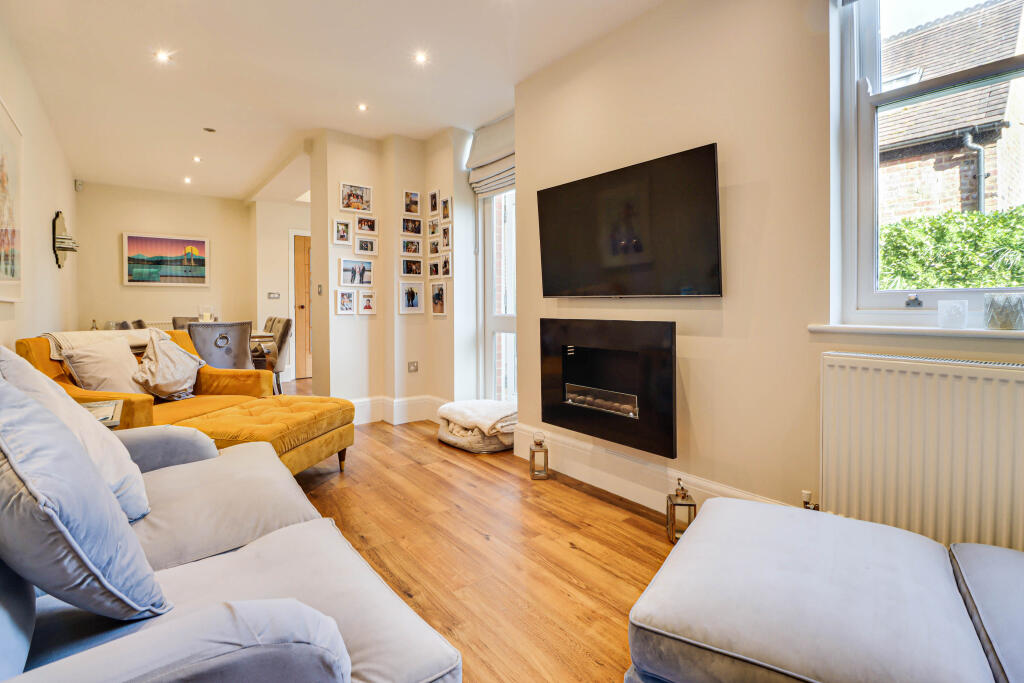 Additional image 20 of Avenue Road, St. Albans, AL1