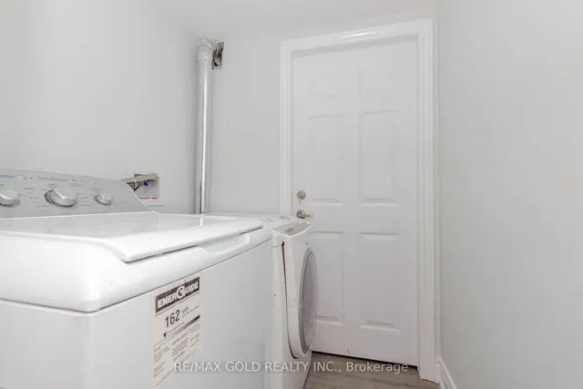 Additional image 42 of 31 Braemar Dr