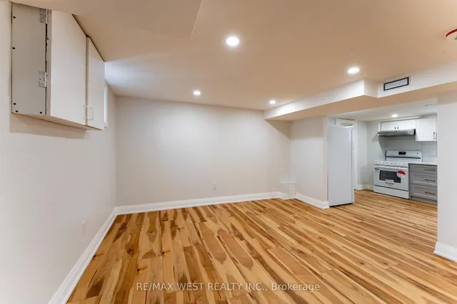 Additional image 26 of 1040 Kennedy Rd