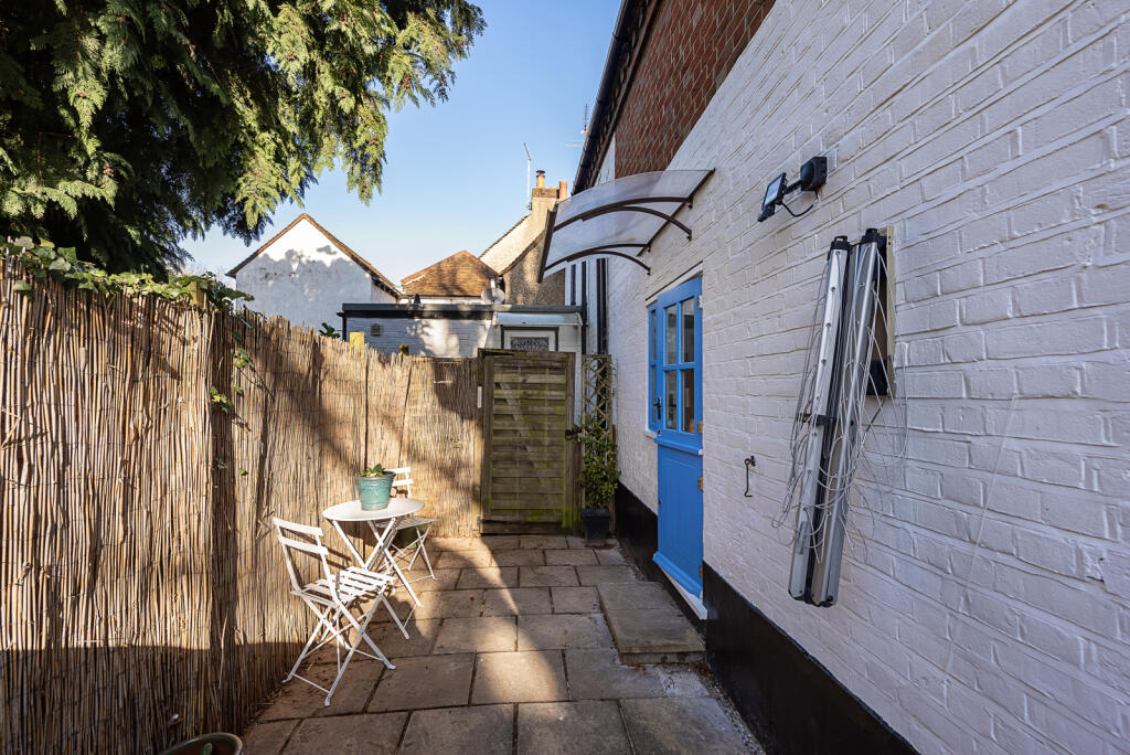 Additional image 10 of Frogmore, St. Albans, Hertfordshire, AL2