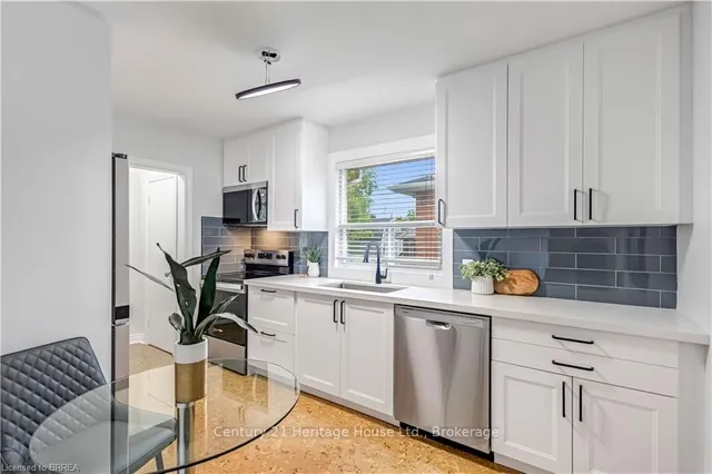 房产图片 19 - 东18街366号