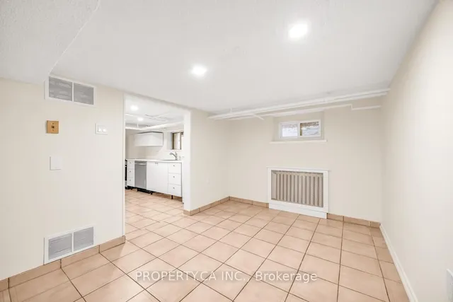 Additional image 24 of 889 Palmerston Ave