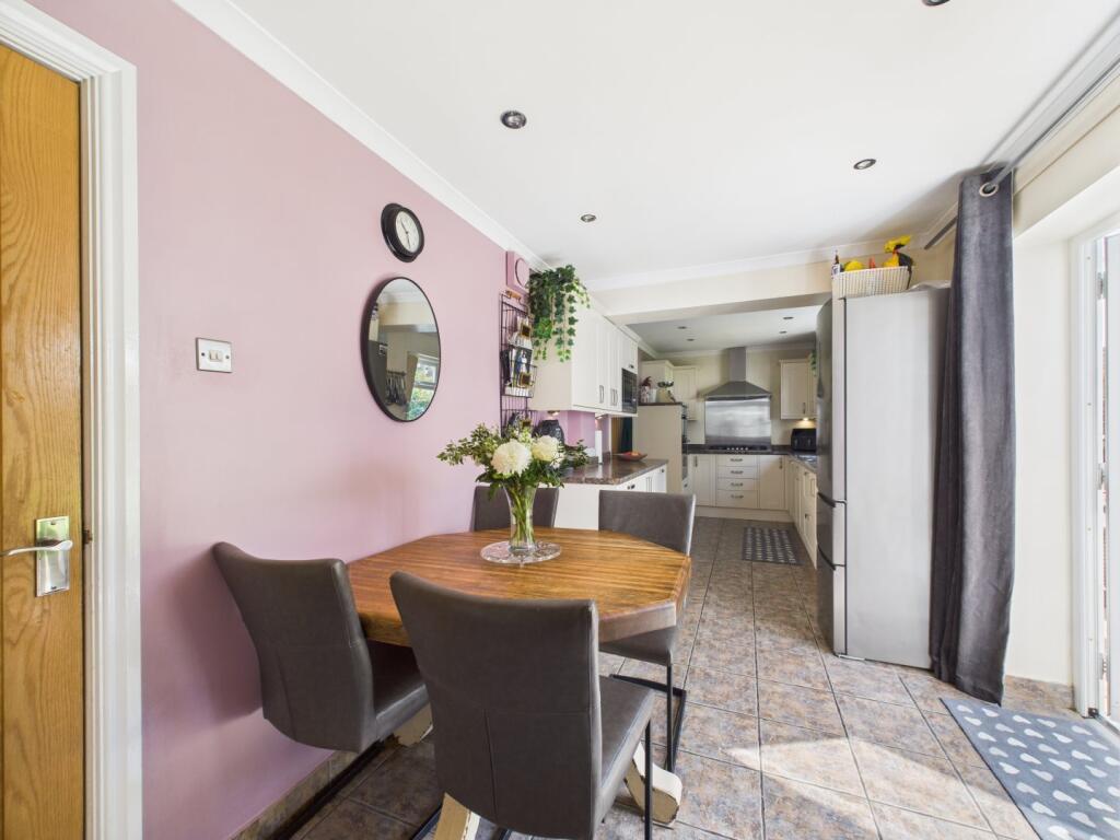 Additional image 60 of Peverell Drive, Birmingham