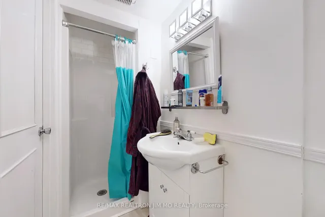 Additional image 28 of 1 Amberdale Dr