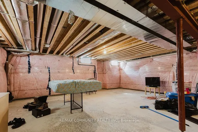Additional image 21 of 100 Folgate Cres