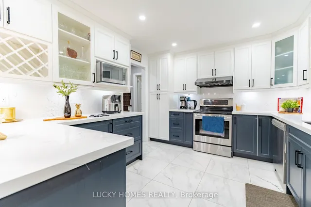 Additional image 15 of 4396 Lawrence Ave