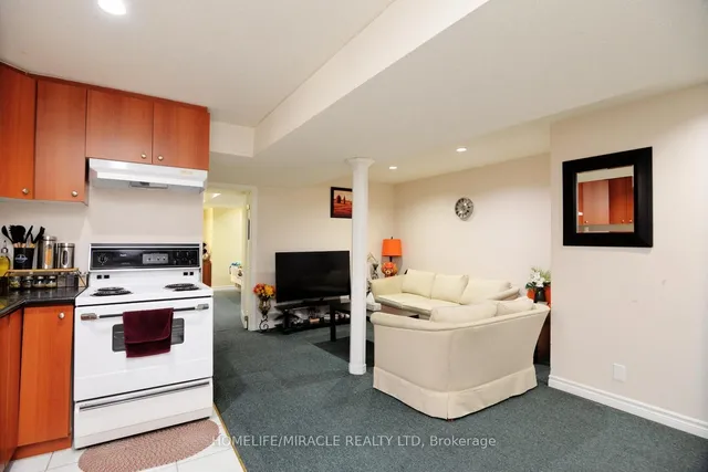 Additional image 40 of 37 Prairie Rose Circ