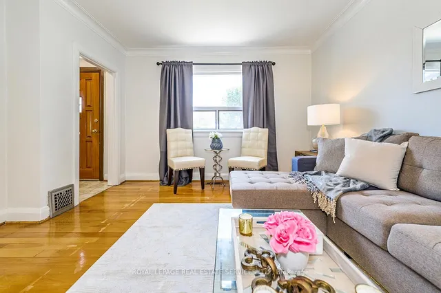 Additional image 24 of 393 Glenholme Ave