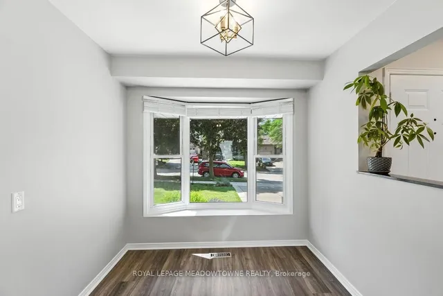 Additional image 17 of 3 Lyton Cres