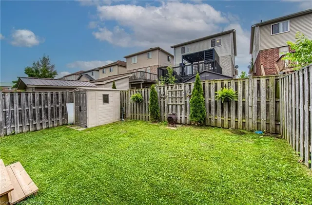 房产图片 27 - 桃花园街43号