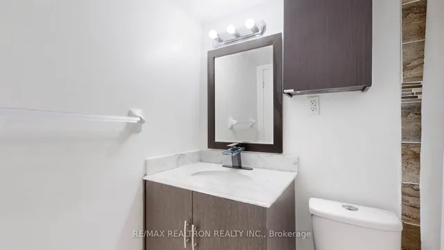 Additional image 38 of 4 Fanshawe Dr