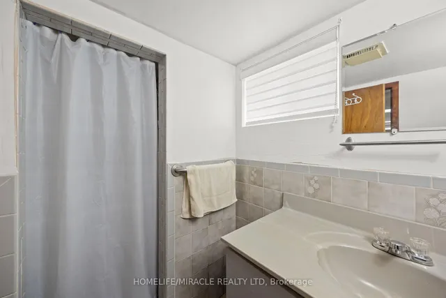 Additional image 27 of 683 Old Weston Rd